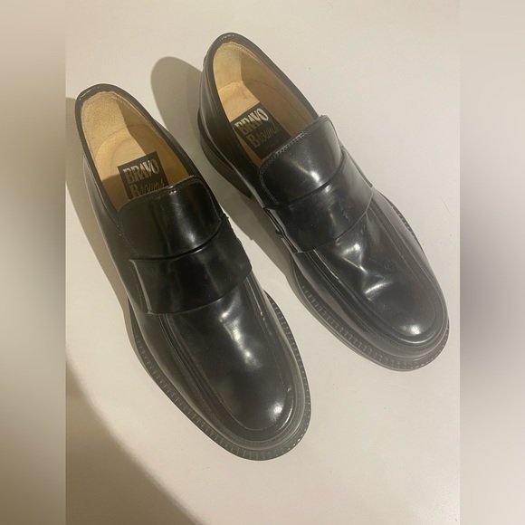 Shoes . Black Patent Leather. Size 7 - 7.5 - Picture 3 of 5